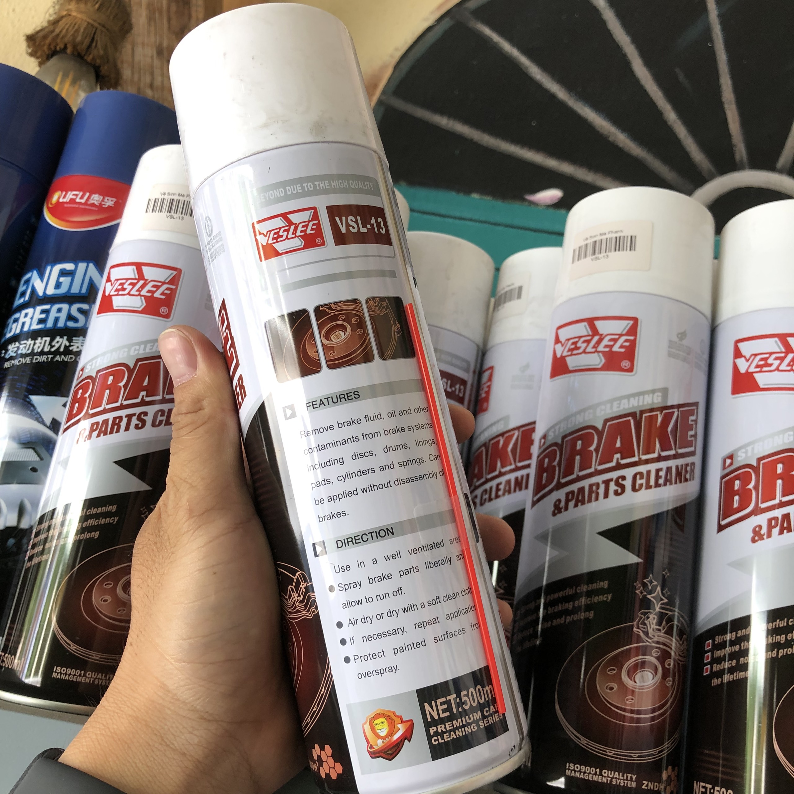 Dung dịch xịt tẩy rửa vệ sinh bố thắng/ bộ phanh