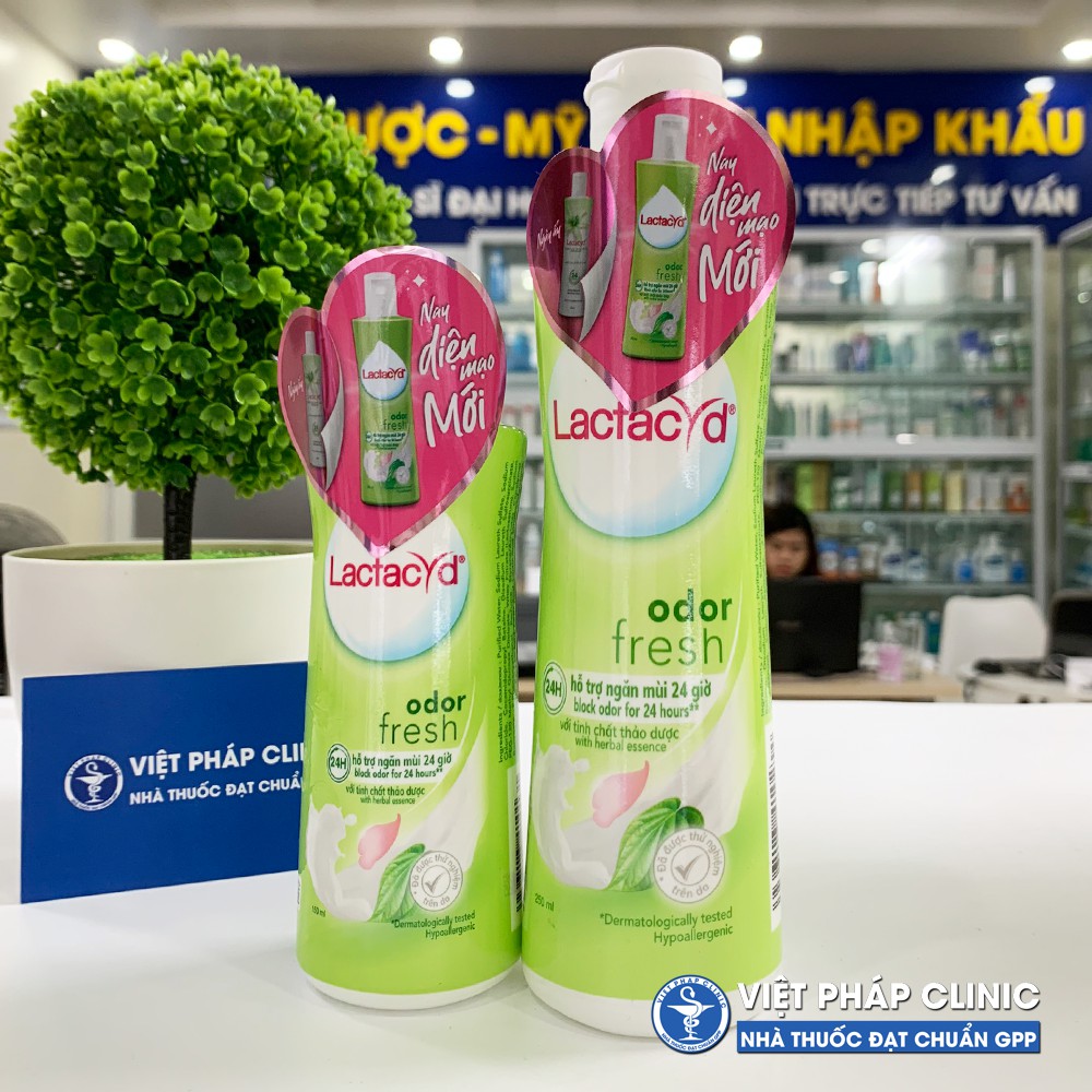 Dung Dịch Vệ Sinh Phụ Nữ Lactacyd Ngày Dài Tươi Mát, Ngăn Mùi Suốt 24h - Dung dịch vệ sinh phụ nữ từ lá trầu không