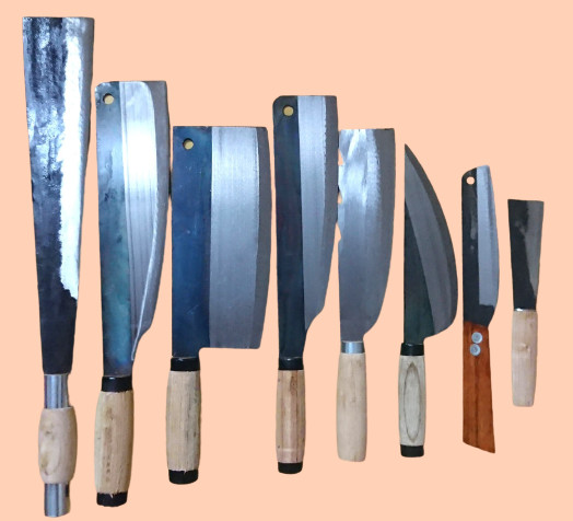 Combo Bộ dao làm bếp cao cấp DT04, rèn thủ công từ làng rèn truyền thống, Vui lòng bấm chữ sưu tầm bên dưới sản phẩm , để được giảm 20k phí vận chuyển .