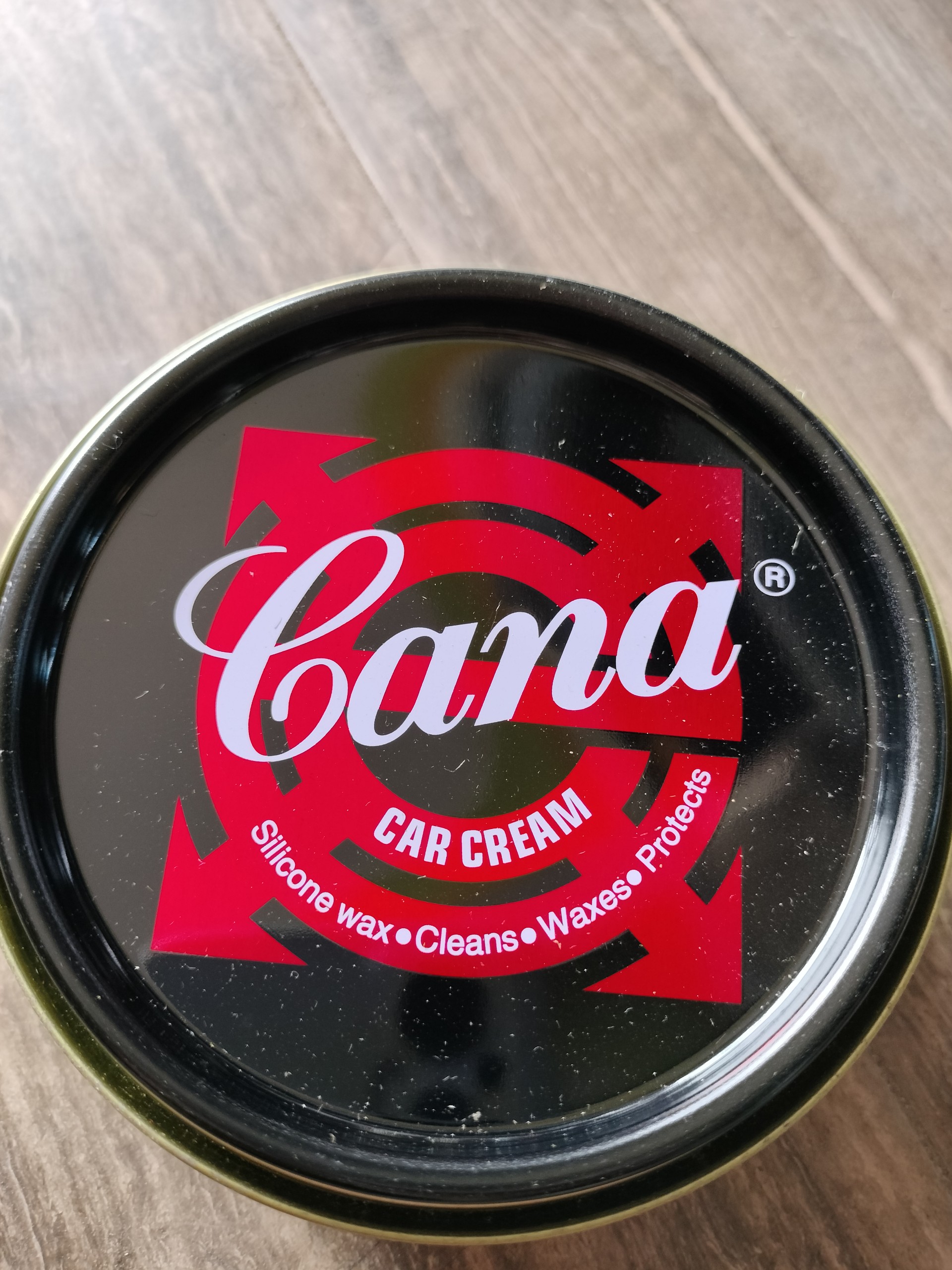 Đánh bóng kính Cana xịn