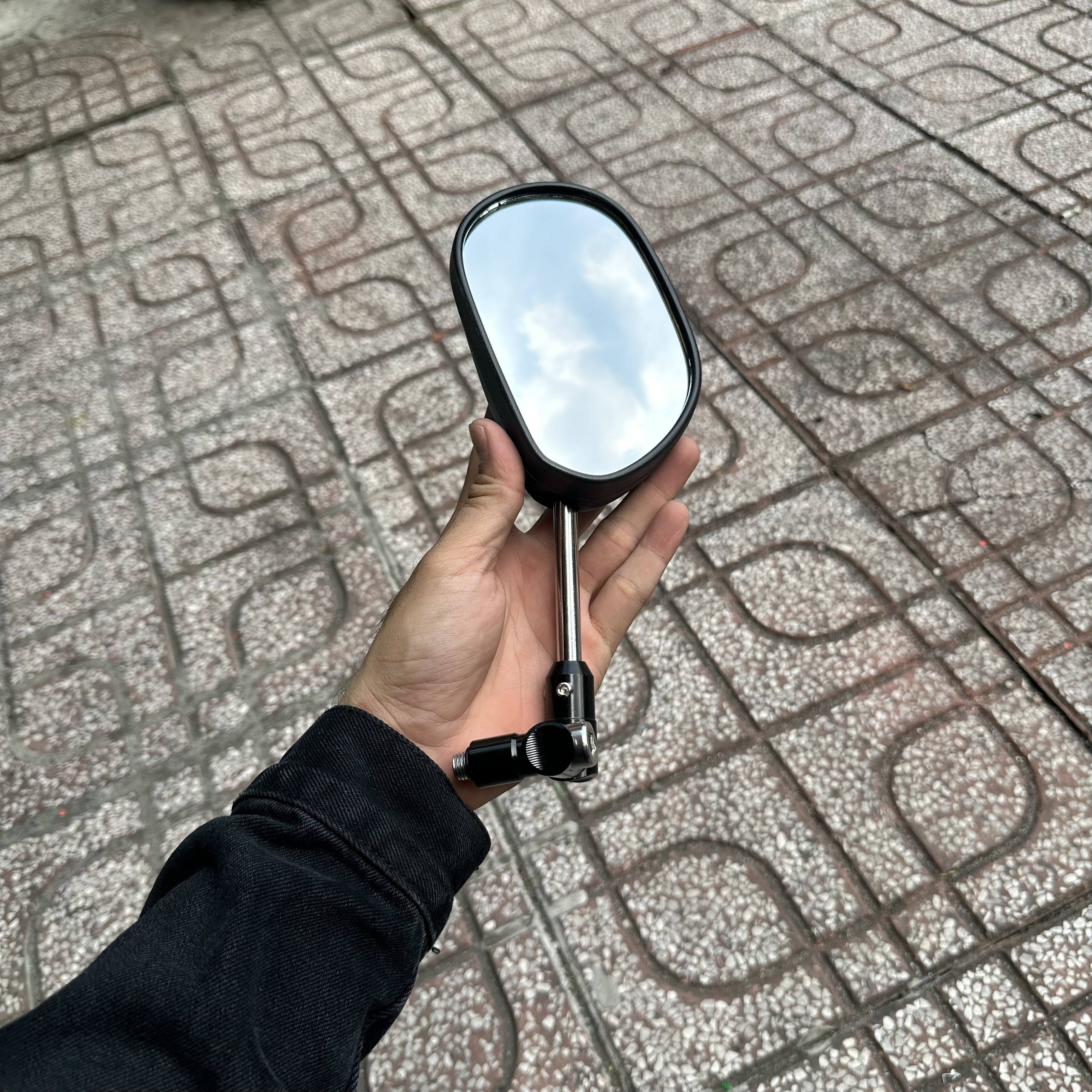 Kính chiếu hậu , gương chiếu hậu xe máy spark chân xoay 360 độ