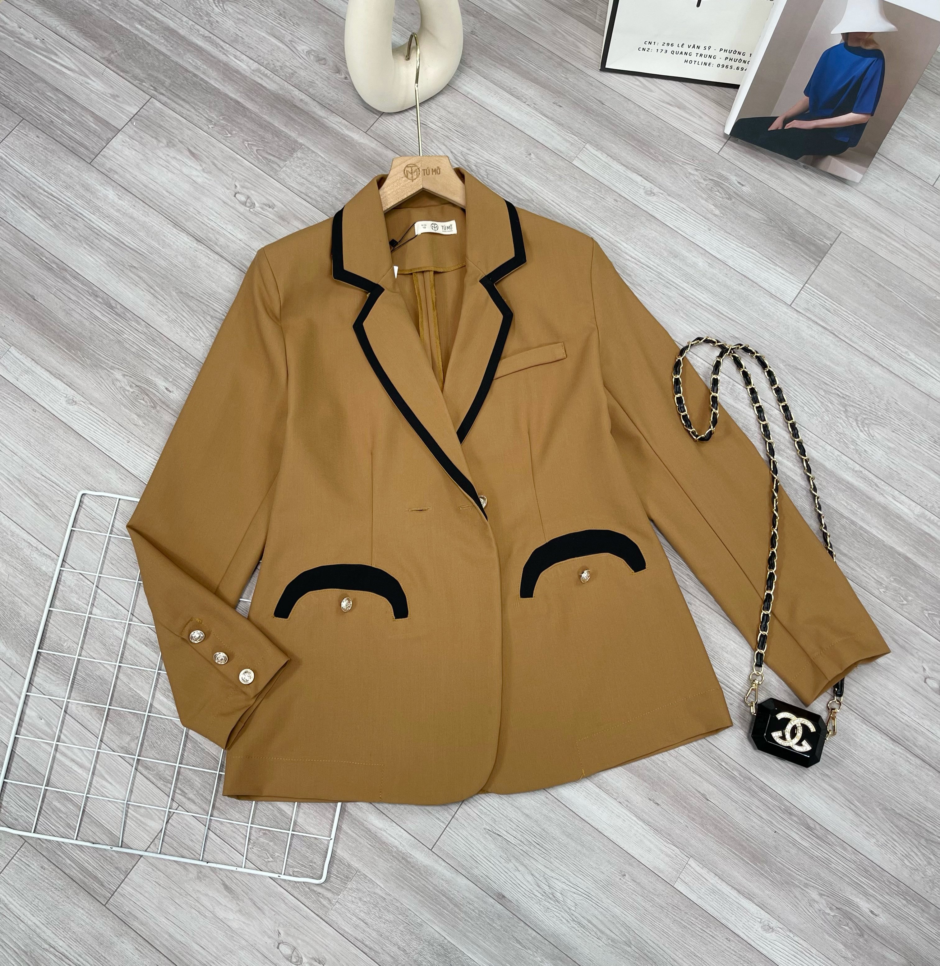 Áo vest bigsize tú mỡ áo vest bigsize nữ thiết kế áo vest viền đen thon gọn dễ phối đồ ak0059 đủ size 45-85kg