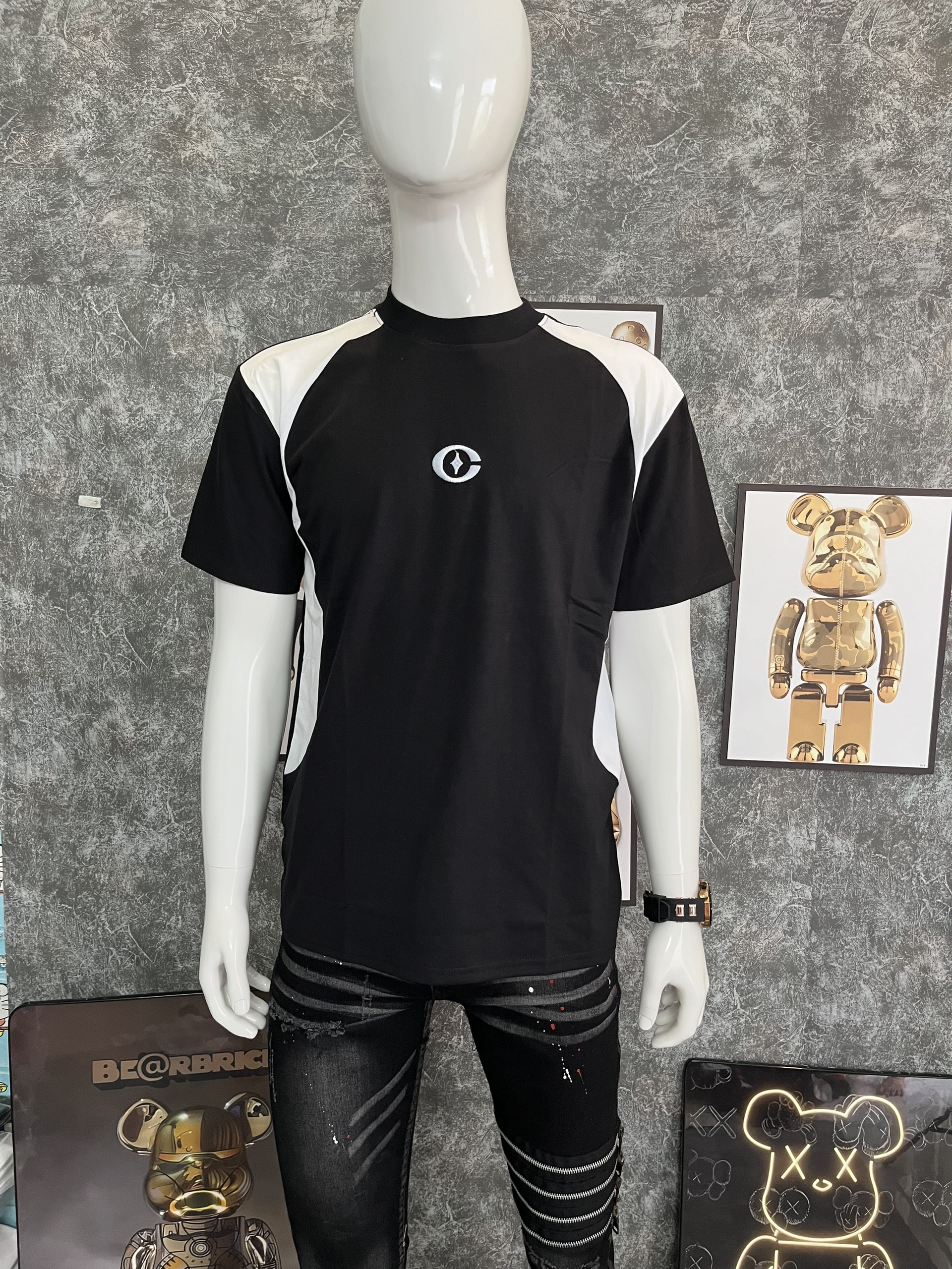 Áo thun nam tay ngắn có cổ thêu logo bo đẹp form chuẩn chất vải cotton dày dặn thoáng mát mẫu mới nhất Hót Trend