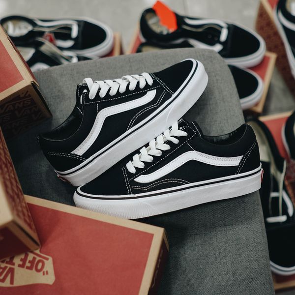 Giày Sneaker Vans Old màu đen hàng VNXK