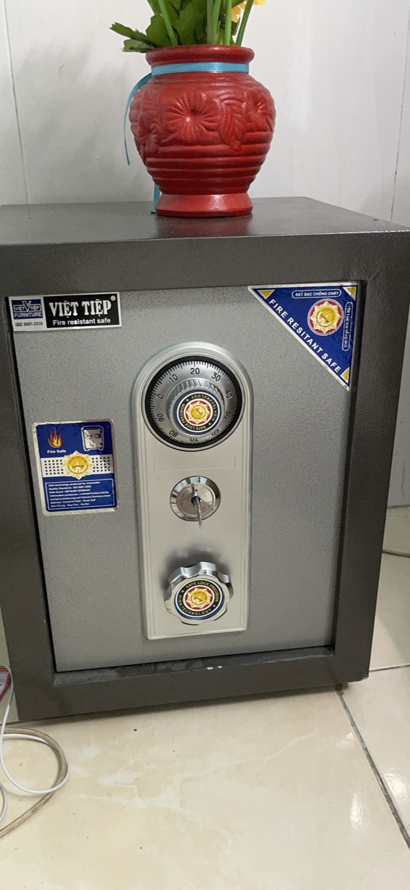 Két sắt nhỏ k25 cơ