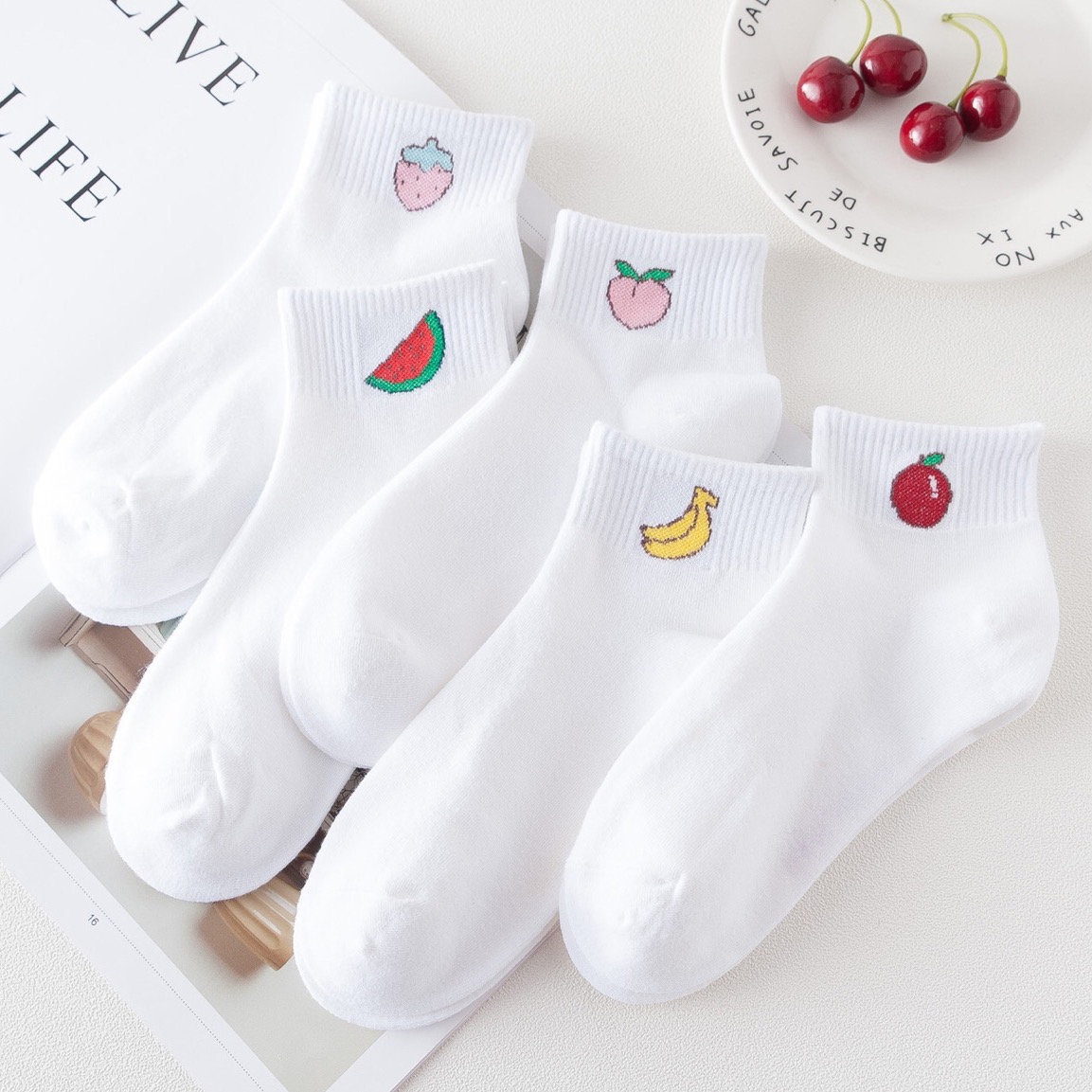 Tất hoa quả, tất trái cây cổ ngắn