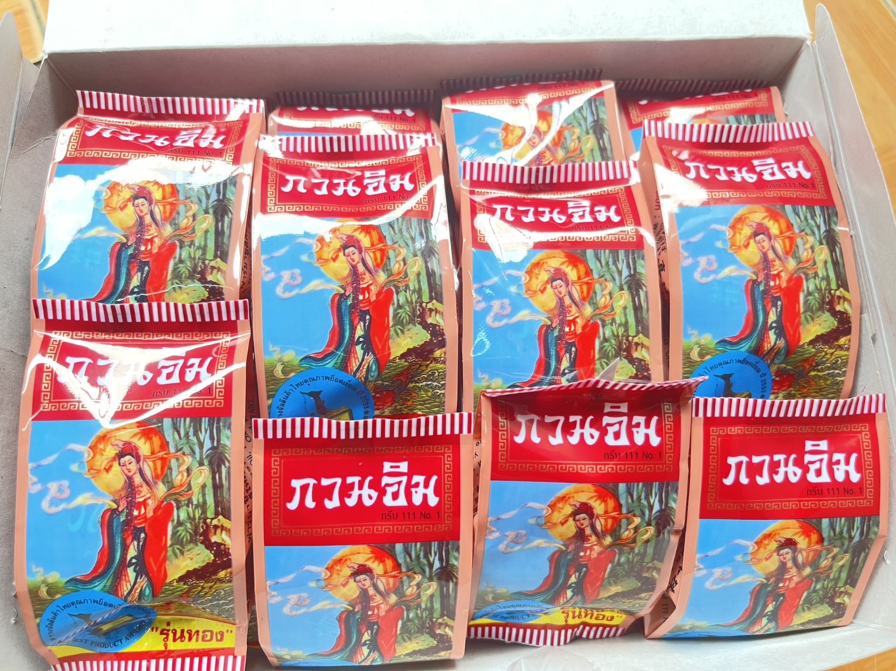 6 hộp Kem Sâm Cô Tiên Dưỡng Da Thái Lan( chính hãng)