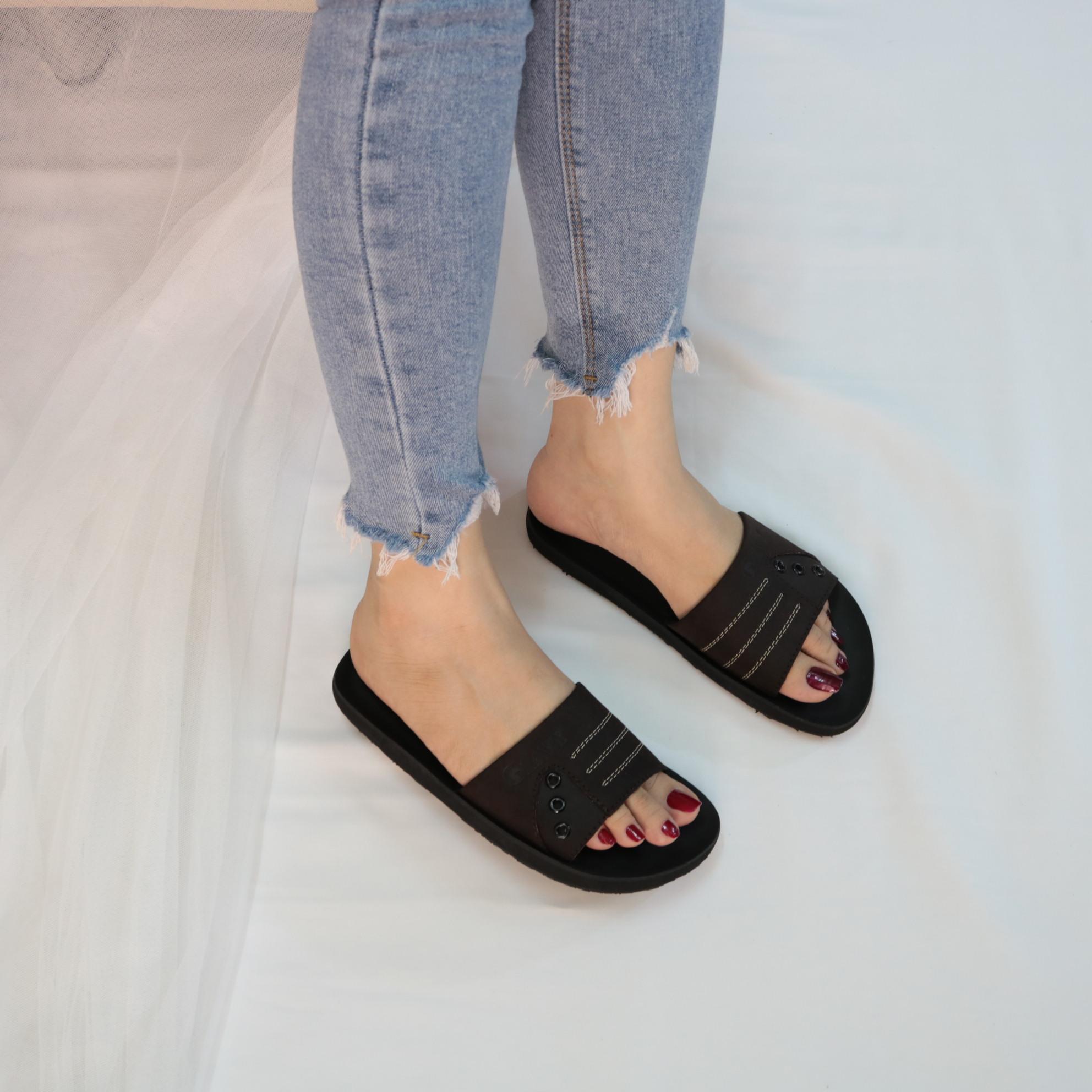 Dép nữ quai ngang giavy -dt k450 nâu-dép da nữ phom nhỏ. khi đặt nên tăng 1 size