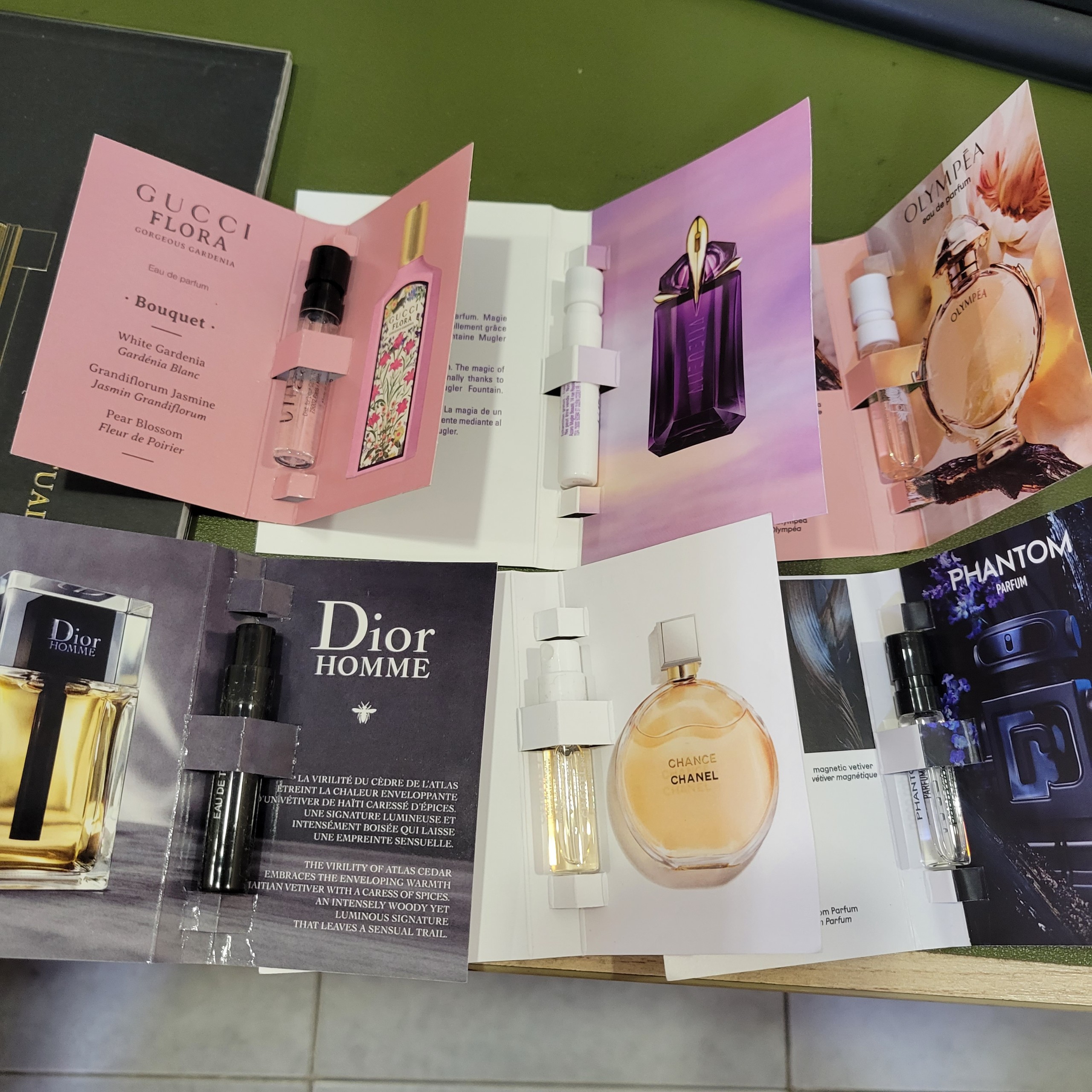 Vial nước hoa nữ mini Givenchy Linterdit EDP 1ml - travel - bách hợp sài gòn