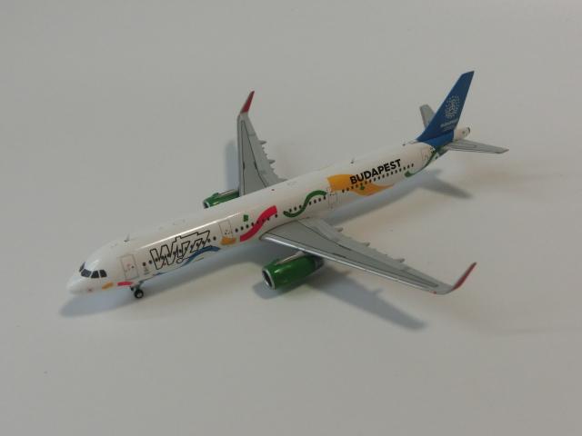 Mô hình máy bay airbus a321 budapest olympic 2024 tỉ lệ 1:400