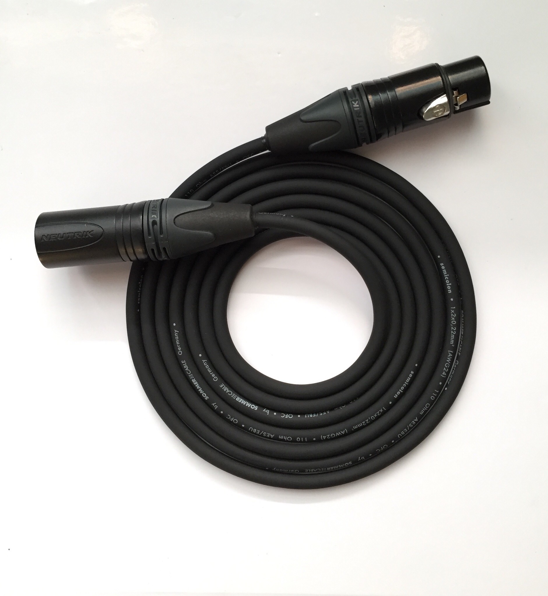 Dây microphone jack canon - jack canon mạ vàng - jack neutrik - model nc3mxx-b / nc3fxx-b - cable sommer model sc-semicolon 2 aes/ebu - jack made in liechtenstein - cable made in germany.