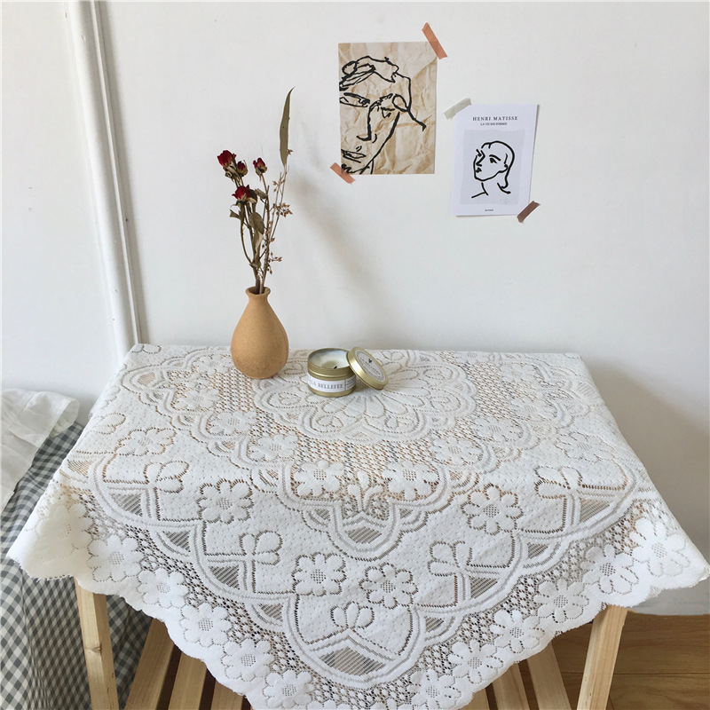 Khăn trải bàn vải vintage ren hoa siêu dễ thương Coco Home - Khăn trải bàn vải ren hoa vintage màu trắng