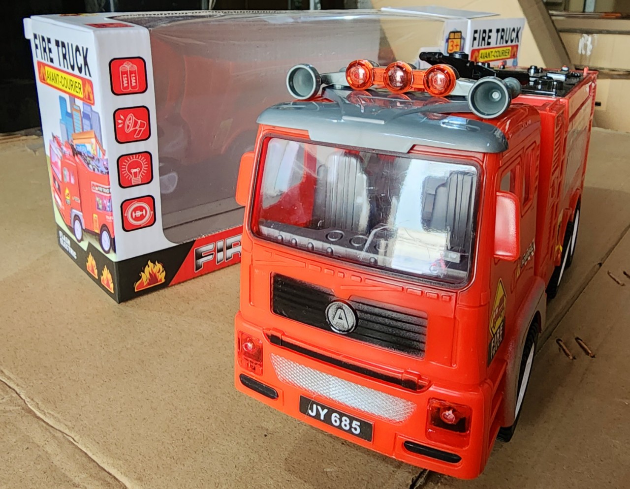 Xe cứu hỏa sử dụng pin, có đèn nhạc hunterson toys
