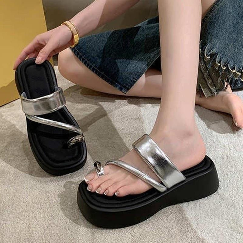 Dép nữ đế cao xỏ ngón đính mắt ngọc thời trang
