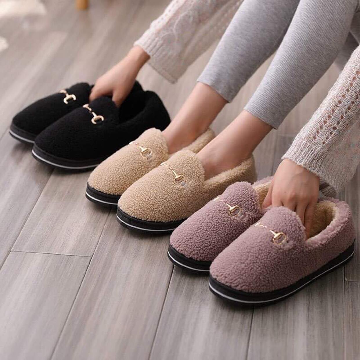 Giầy dép đi trong nhà chất đẹp có thể đặt to lên 1 size đi trong nhà cho thoải mãi:)))