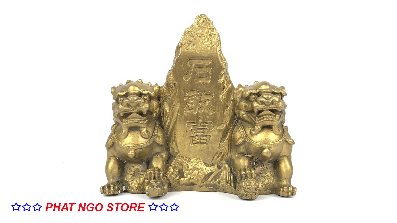 Sư tử đồng thạch cảm đang