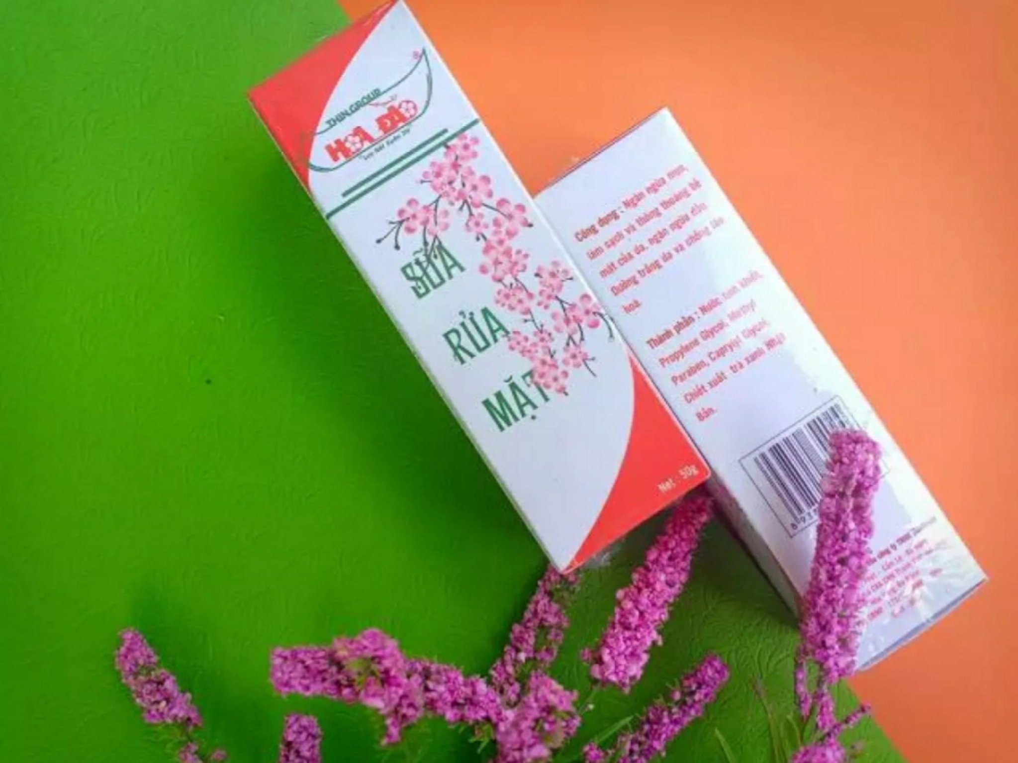 Sữa rửa mặt trà xanh hoa đào