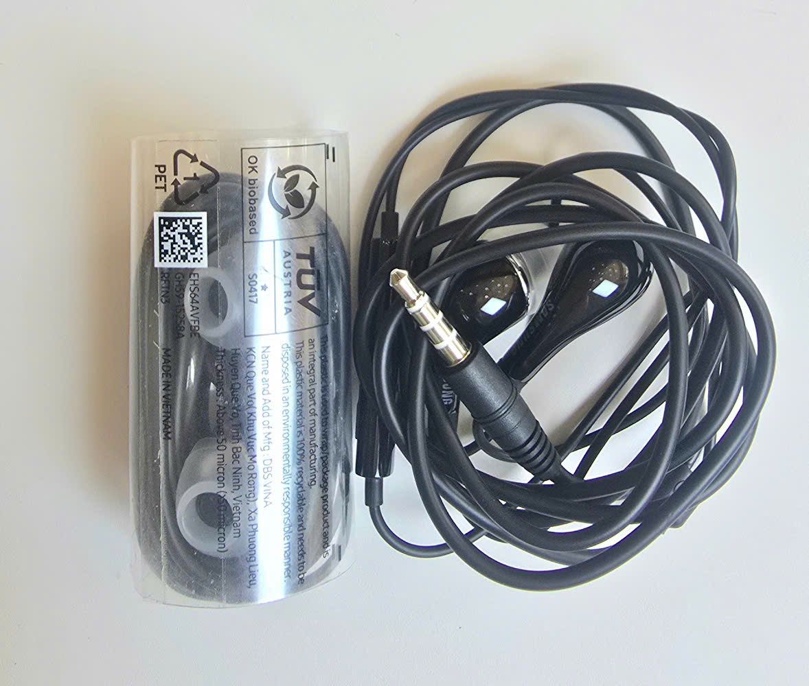  Tai Nghe Samsung Chính Hãng  Âm Hay - Bass Mạnh  - Giắc 3.5 - Tương thích nhiều dòng máy 