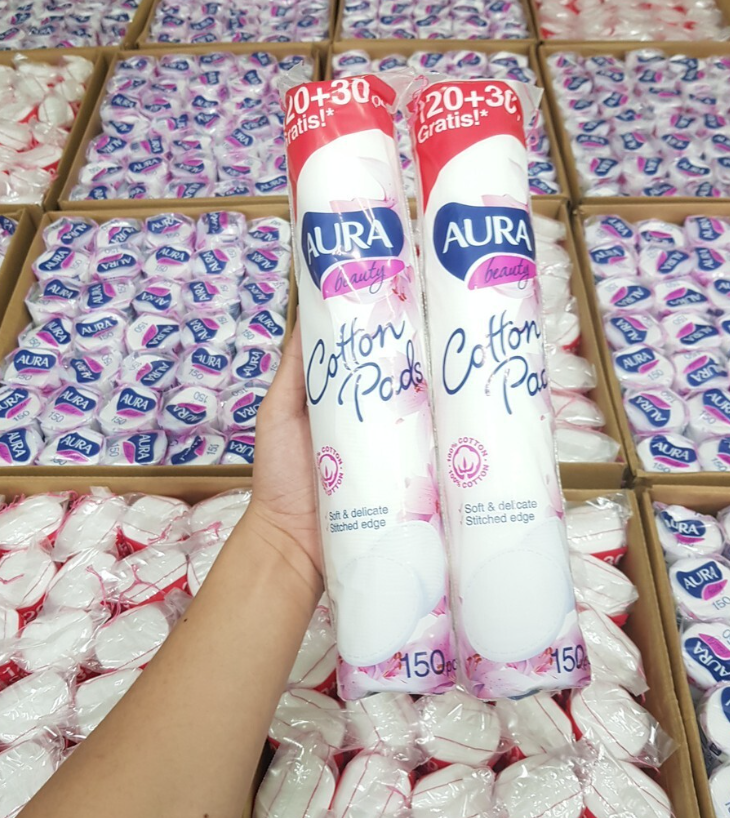 Bông tẩy trang Aura  ( 150 miếng ) được làm từ 100% Cotton thiên nhiên, rất dai và mềm mại, mịn màng cho da. Bông Tẩy Trang Aura 150 Miếng Cotton Beauty Cotton Pads Bông tẩy trang Aura không xù, Bông tẩy trang siêu dai, mềm mịn