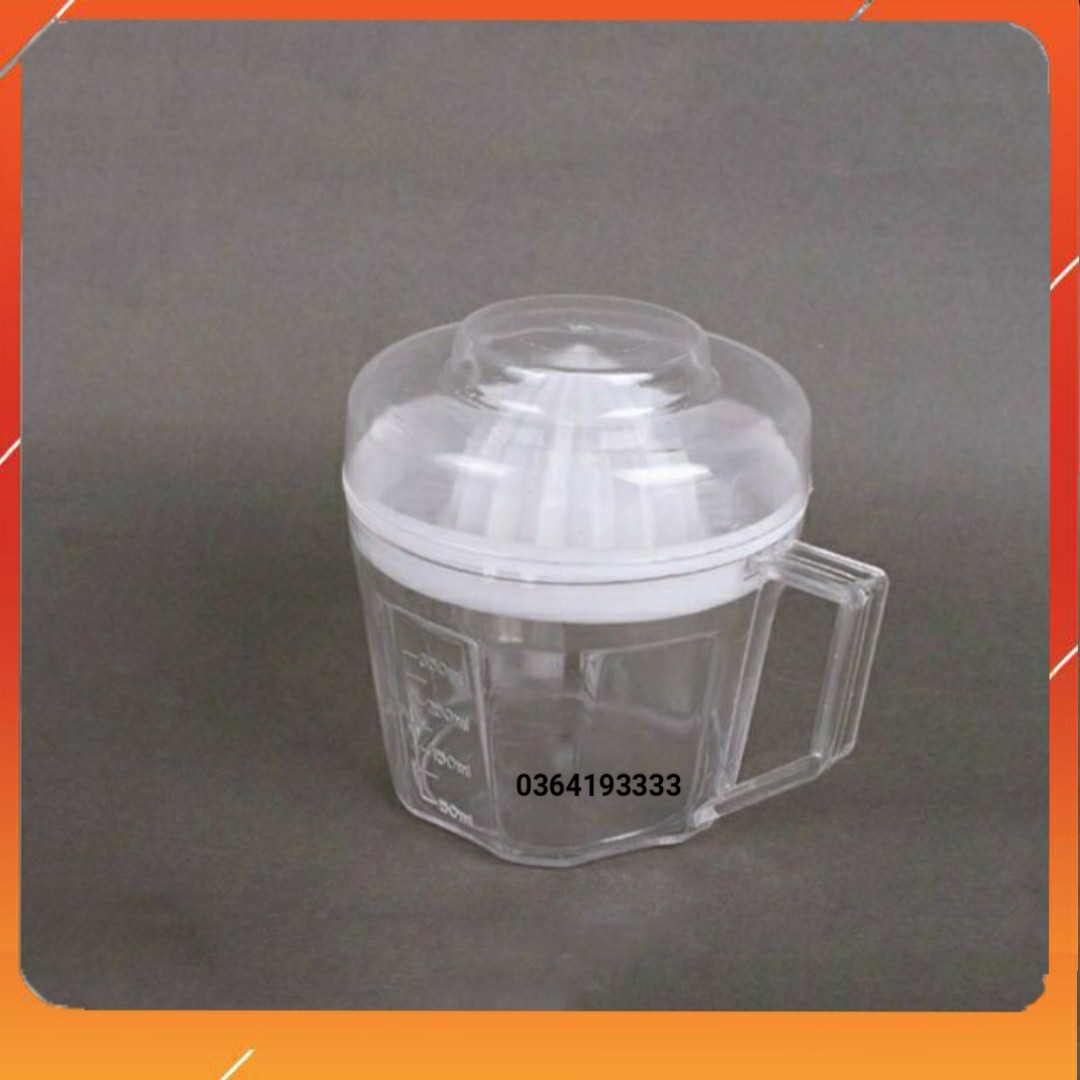 Vắt cam nhựa trắng Việt Nhật có chia vạch