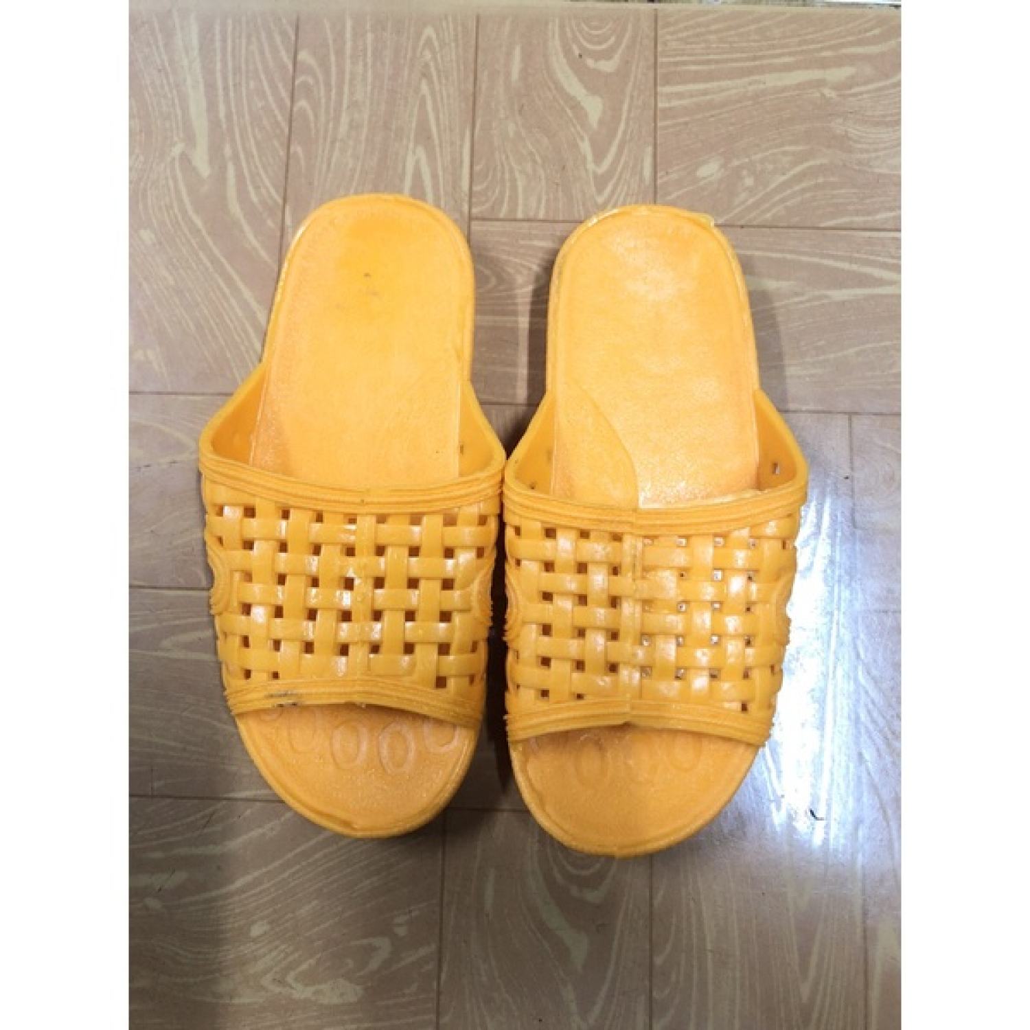 Dép nhựa con nít dép tổ ong trẻ em dép quai ngang bé trai dép nhựa bé gái size 30-39 dép tổ ong vàng dép xỏ bé nhỏ loại tốt