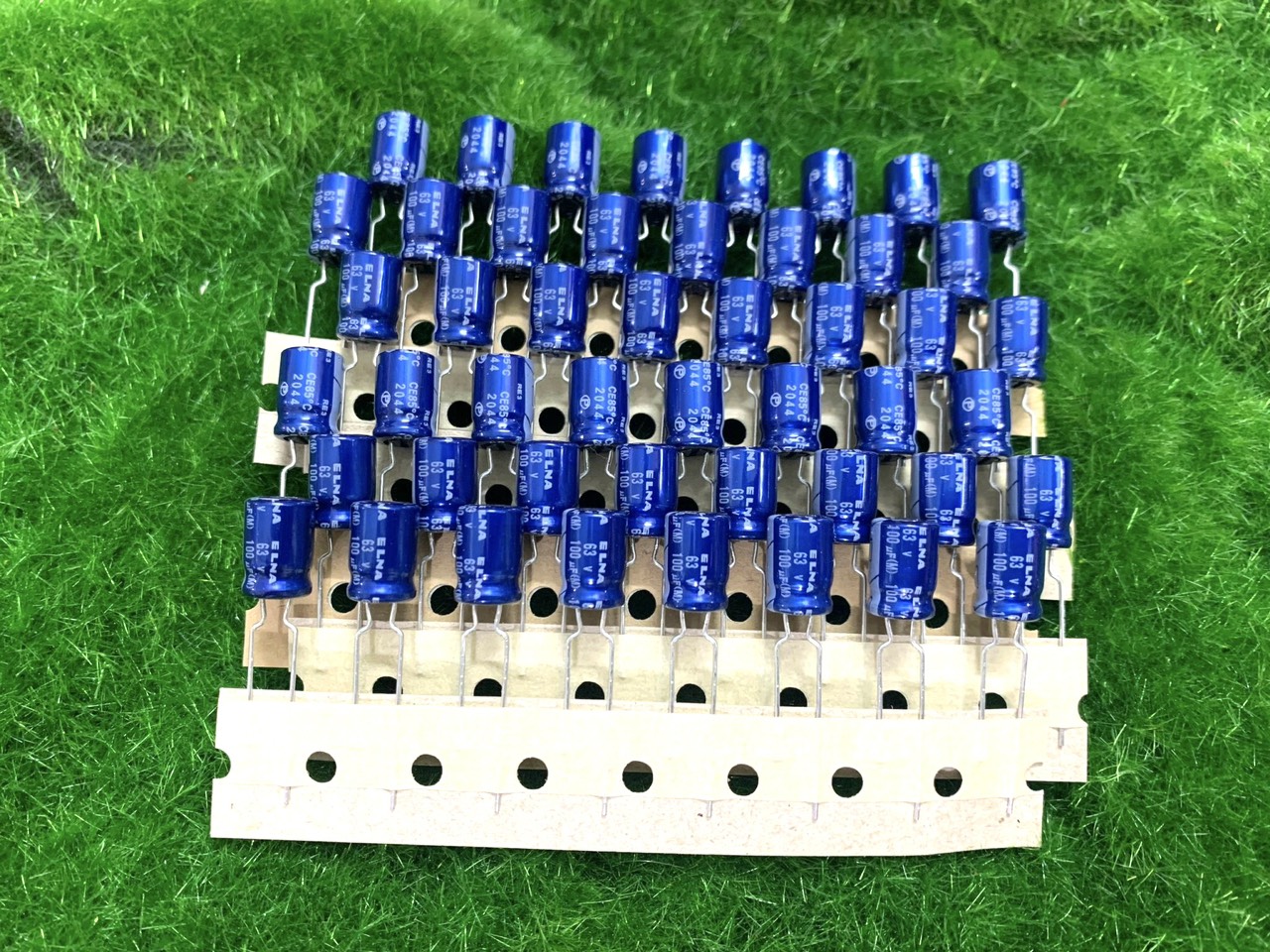 Tụ elna re3 63v 100uf , 63v100uf , 100uf63v , 100uf 63v