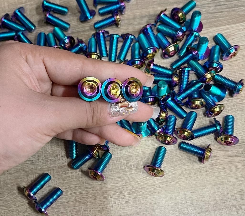 Ốc đĩa titan gr5 3 màu 8li20 - 8li25
