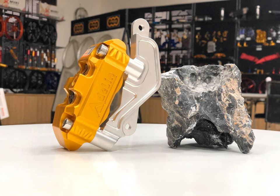 HEO DẦU ADELIN 14 (4 piston) BỐ THẮNG THƯỜNG MÀU VÀNG