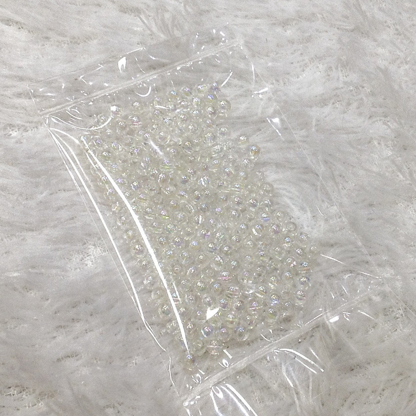 Gói 200 hạt cườm nhựa ngọc trai nhiều màu size 4li(4mm) làm trang sức xỏ vòng dễ thương