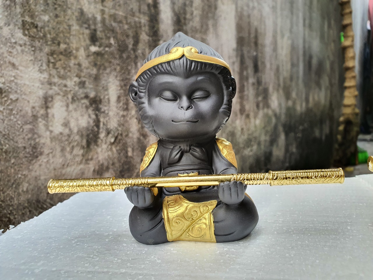 Tượng ngộ không ngồi thiền (Tặng kèm gậy)