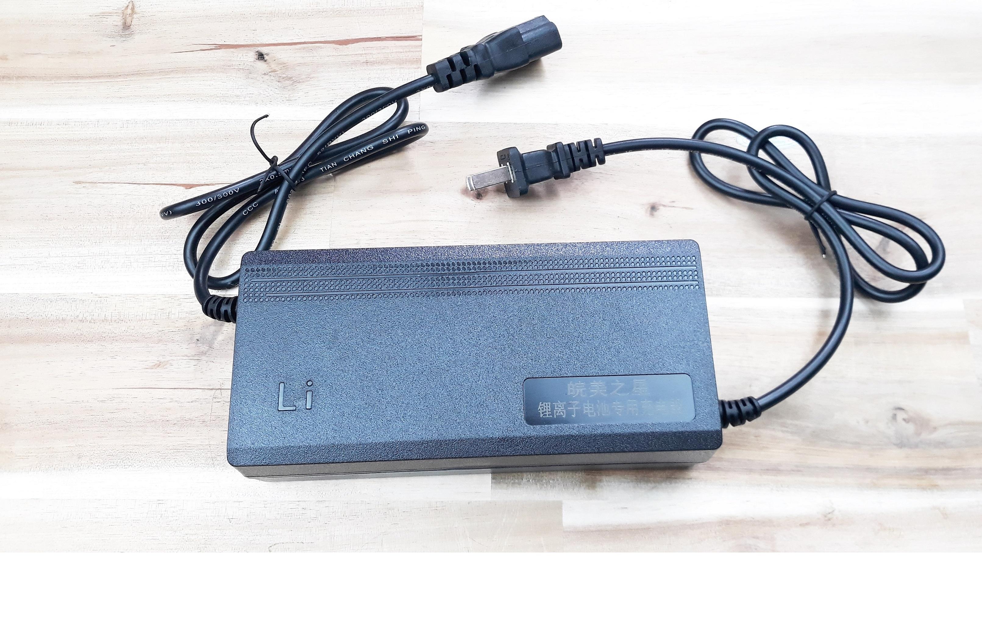 Sạc pin lithium 48v 2a _ liba