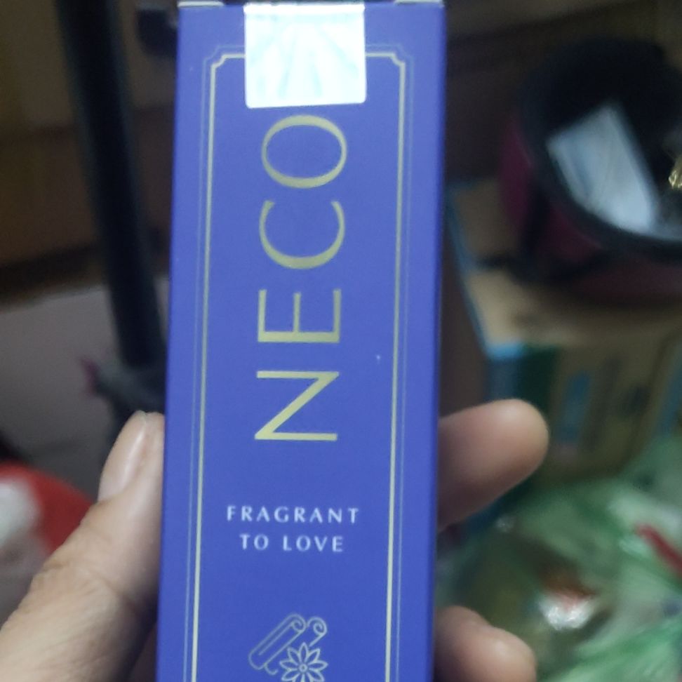 Xịt thơm miệng neco