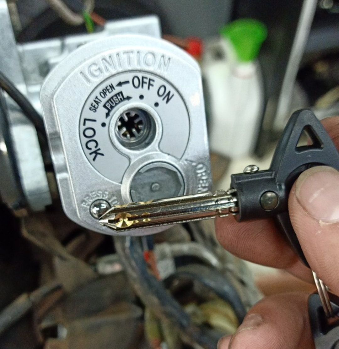 [HCM]Khóa 8 cạnh cao cấp SEKAI - Cho xe Nouvo LX Nouvo 4