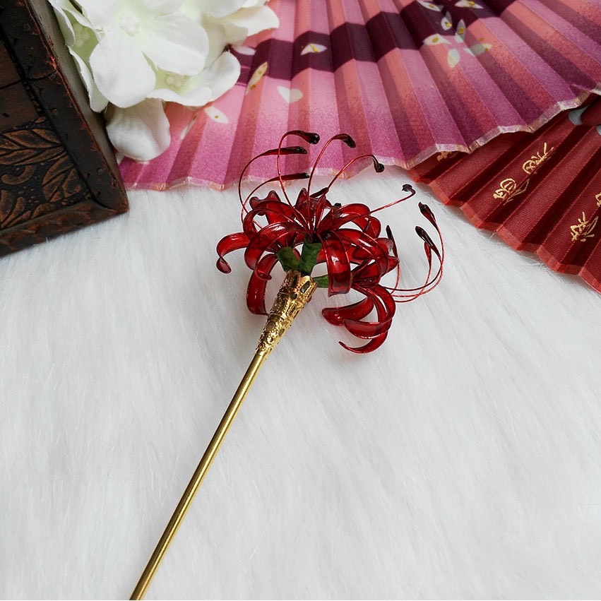 Trâm cài, khuyên tai hoa bỉ ngạn