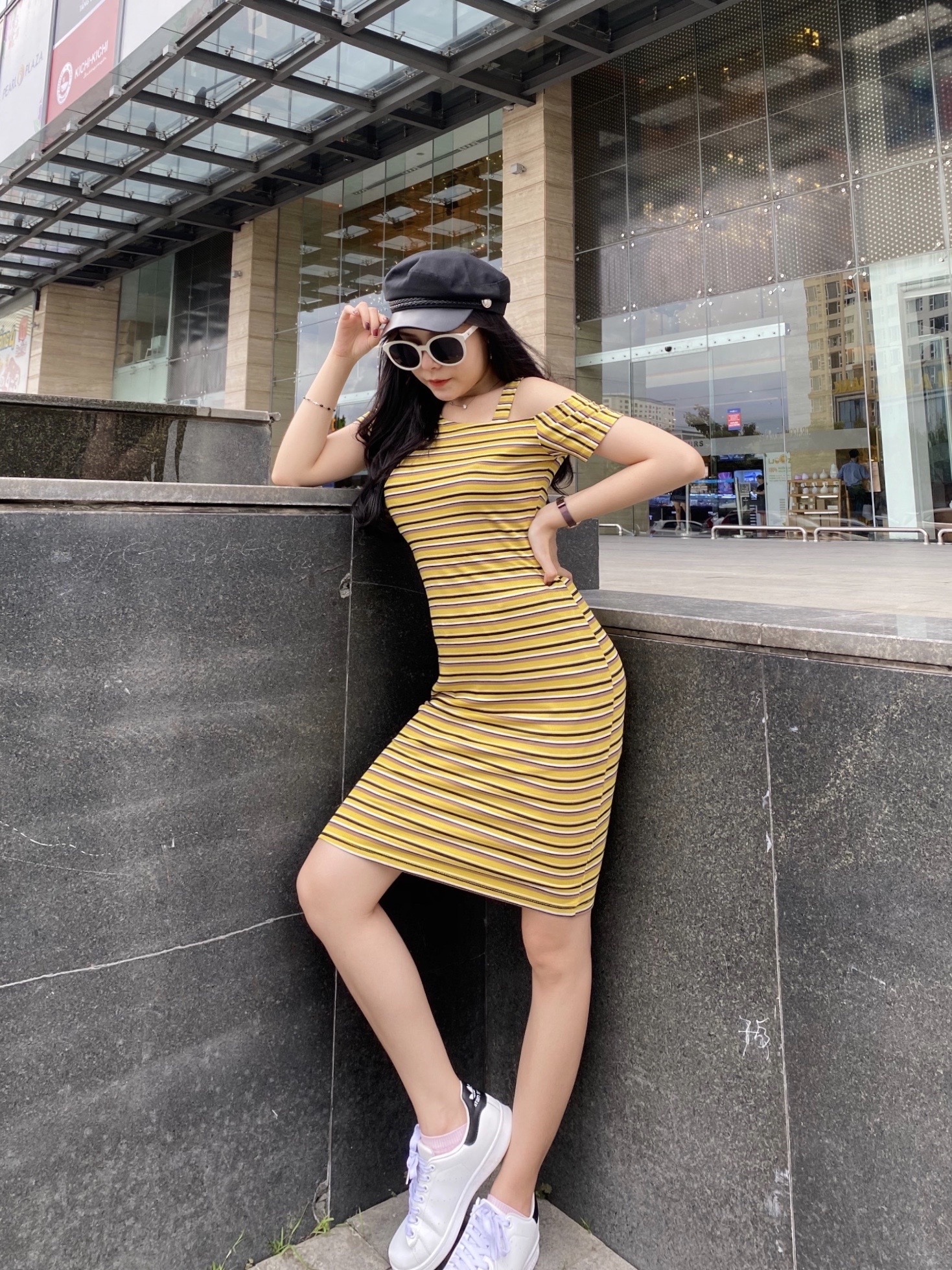 Đầm thun ôm cổ dây lệch vai body - kẻ sọc