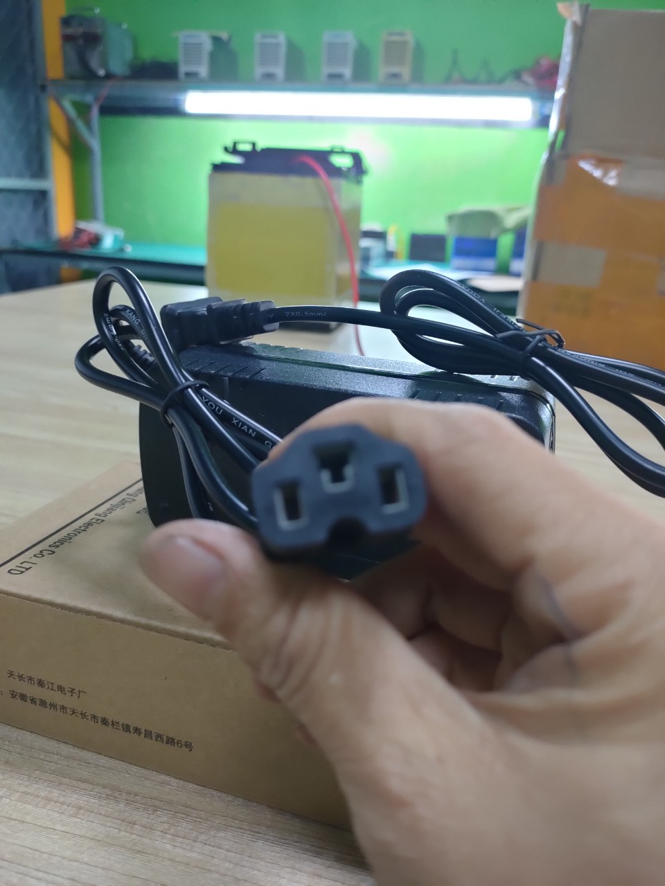 Bộ sạc pin lithium 43.8v5a