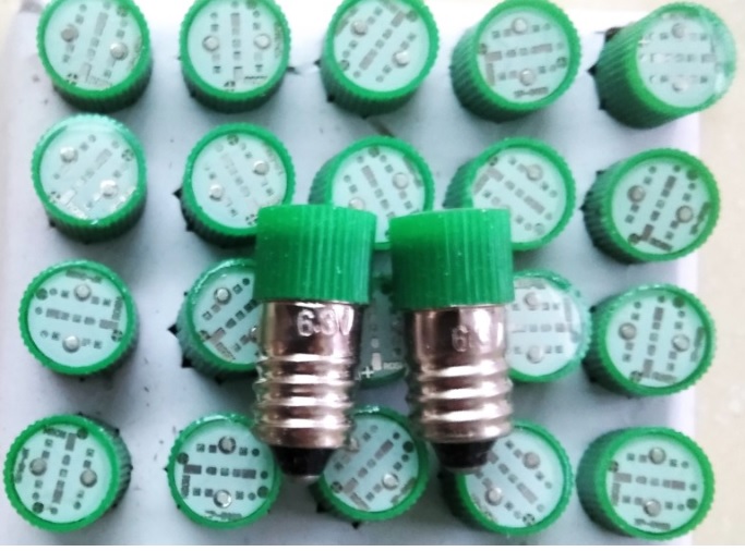 Bóng đèn led 6.3v dc/ac đuôi xoáy 10mm e10 màu xanh lá