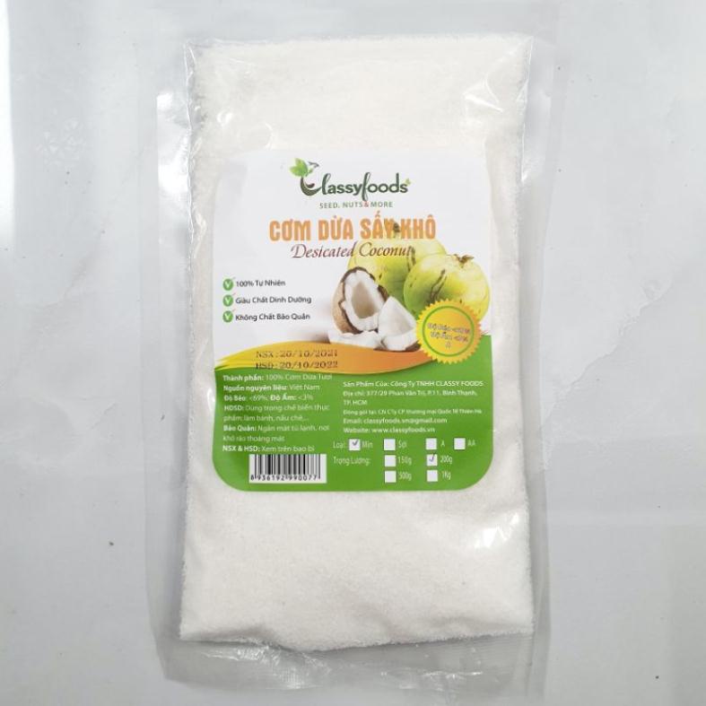 Cơm dừa mịn sấy khô classy foods 200gr