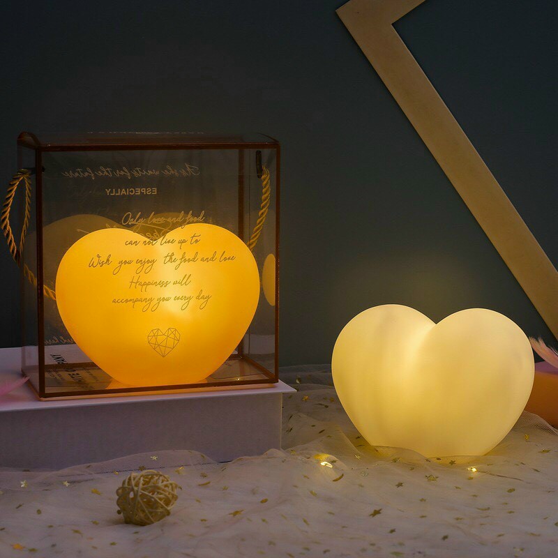 Đèn ngủ trái tim là một sản phẩm trang trí tuyệt vời cho phòng ngủ của bạn. Với hình dáng trái tim và đèn LED nhỏ, chúng sẽ tạo ra một không gian ấm áp và lãng mạn cho bạn. Hãy cùng xem các mẫu đèn ngủ trái tim đáng yêu và thư giãn trong không gian yêu thương của bạn!