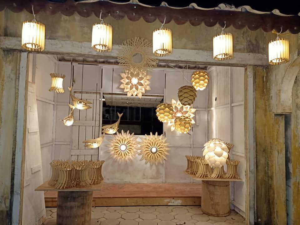 Đèn gỗ diy đèn gỗ trang trí
