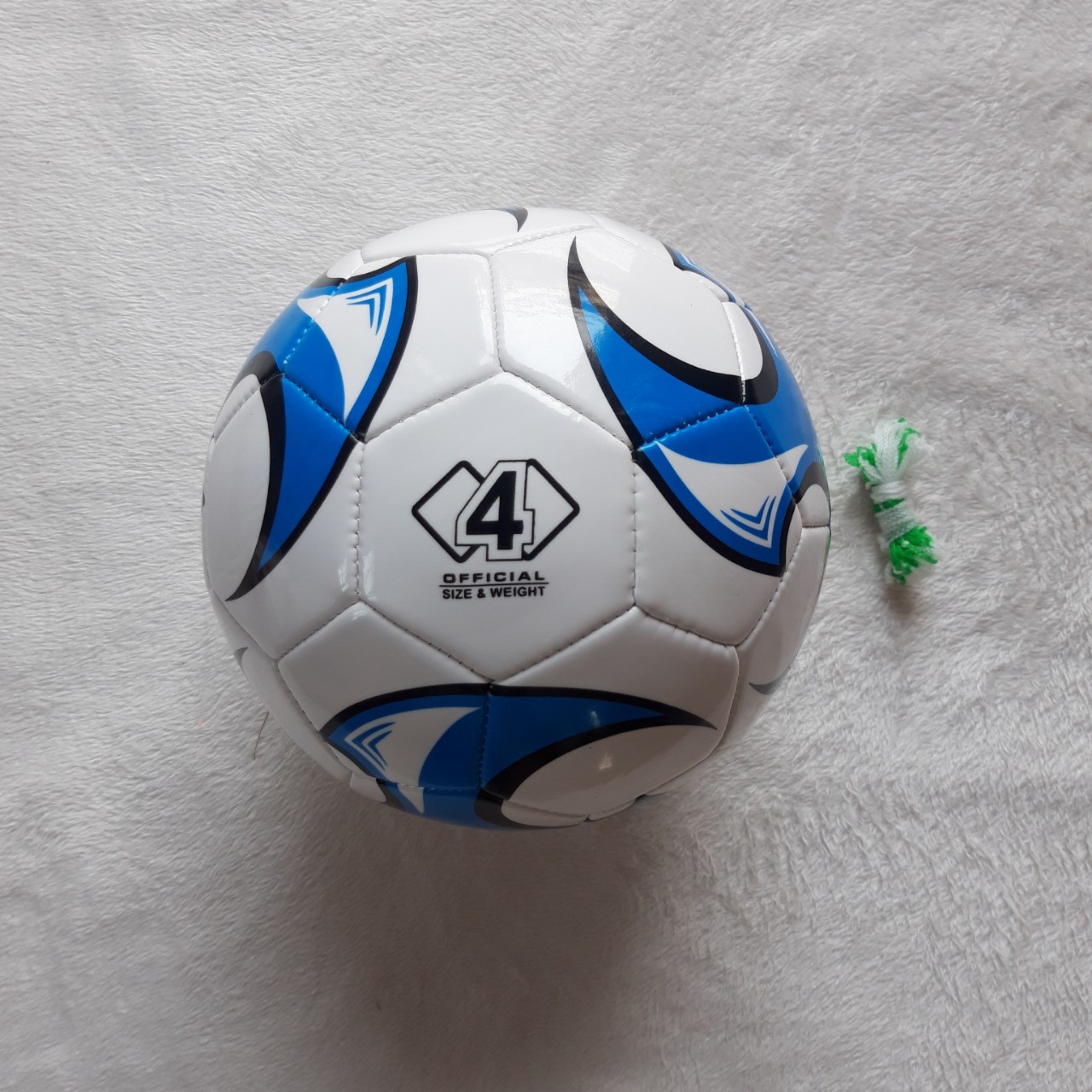 QUẢ BÓNG ĐÁ BHT 32 SỐ 4 (HÀNG CHÍNH HÃNG)TẶNG KIM TÚI+ĐÔI TẤT DÀI