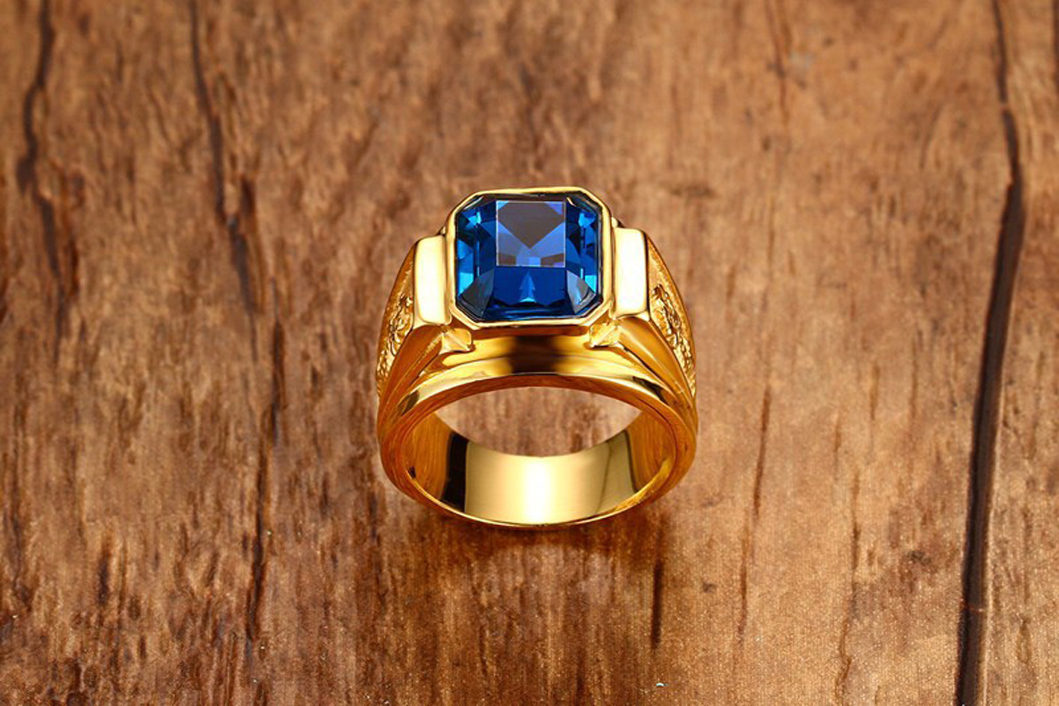 Nhẫn nam thời trang chạm rồng mạ vàng 24k, mặt đá xanh biển (blue) RC18