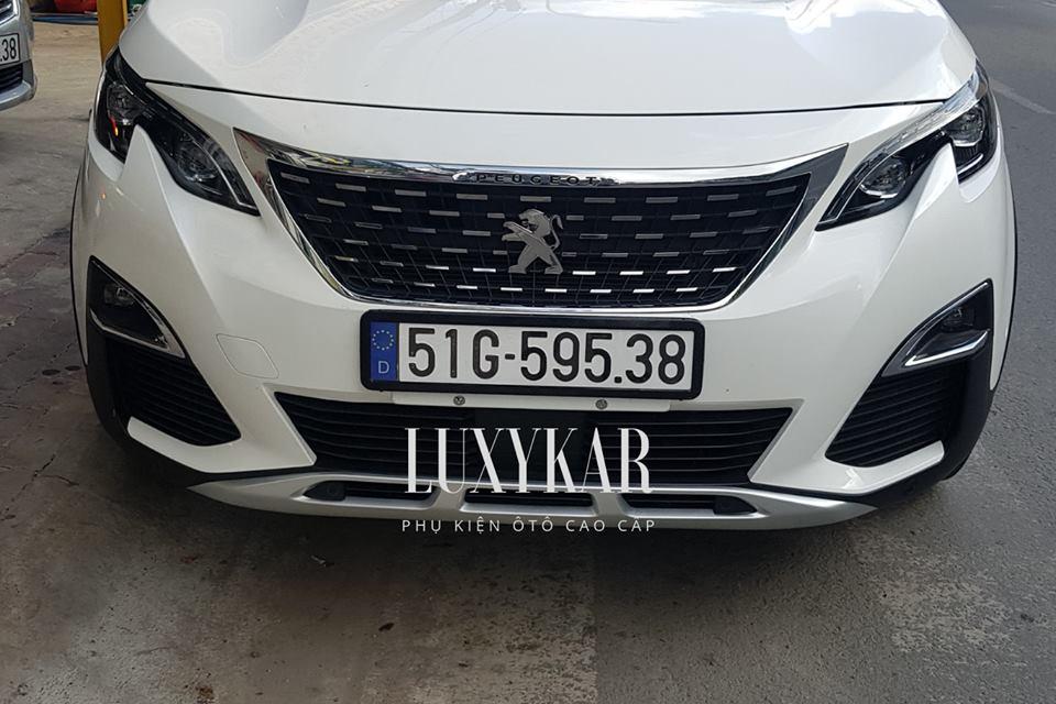 Khung biển số ô tô (khung đen, cờ Eu, mica)