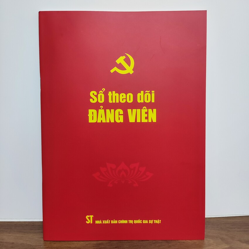 Sổ theo dõi đảng viên