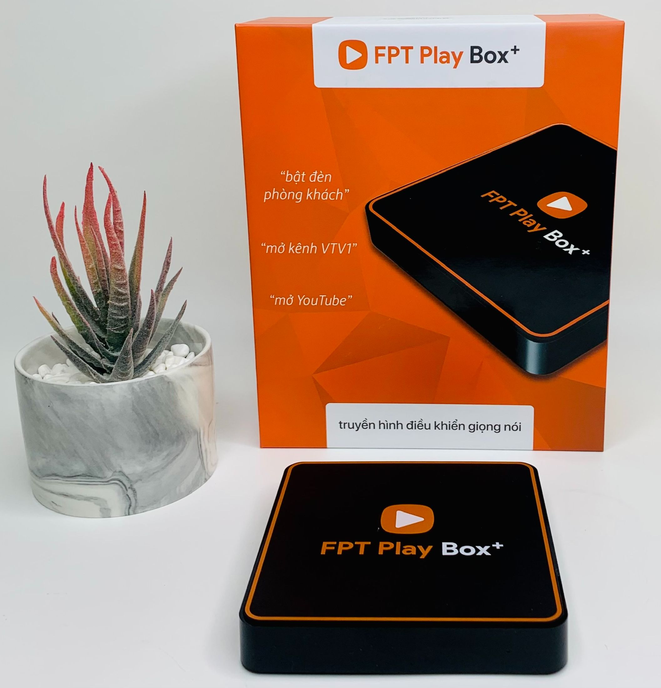 Đầu thu kỹ thuật số FPT Play Box+ 2020 - Tivi Box - Hệ điều hành AndroidTV 10 - Chính Hãng Nguyên Seal Bảo Hành 12 Tháng