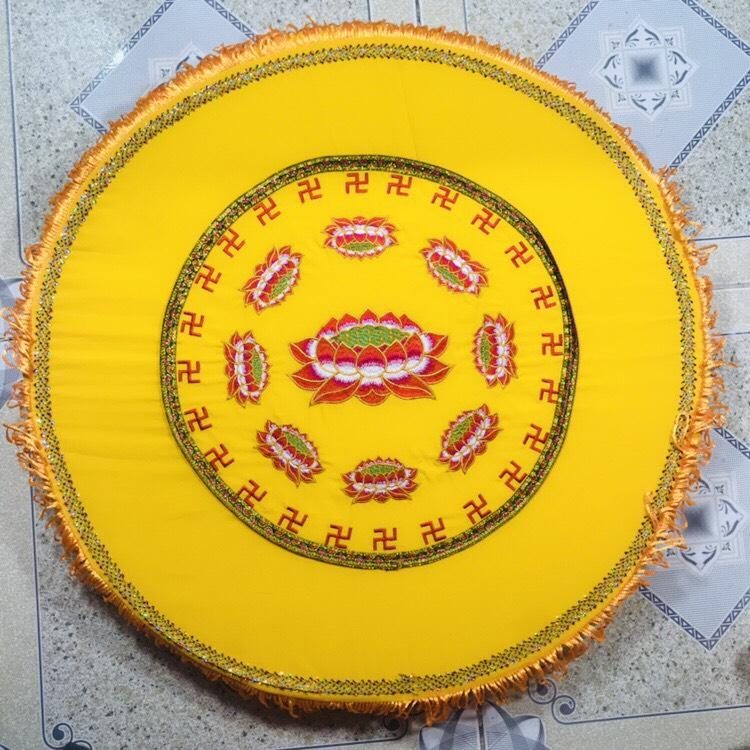 Tọa cụ tròn ngồi thiền thêu hoa sen
