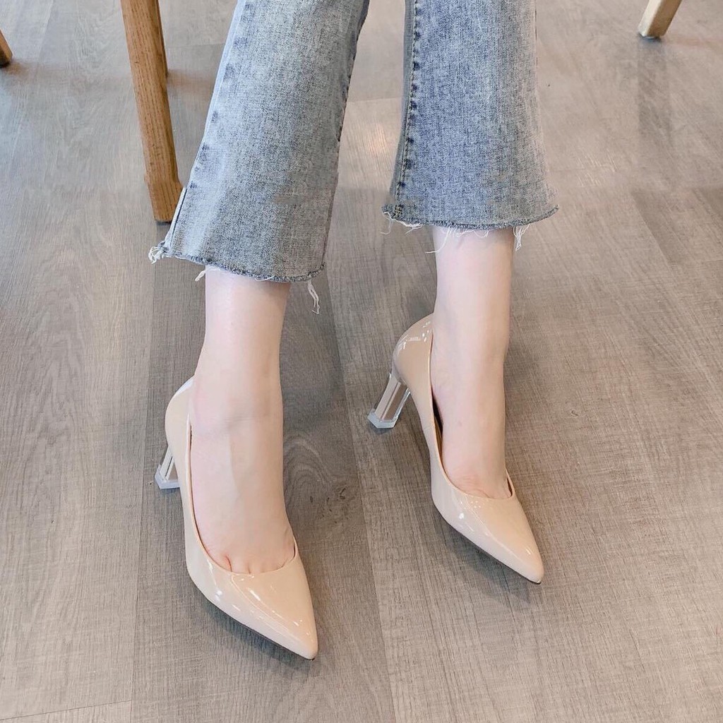 Giày Búp Bê Nữ Thời Trang Da Bóng Gót Nhọn, Giày Cao Gót Nữ Mũi Nhọn Gót Mica Cao 7P Màu Kem