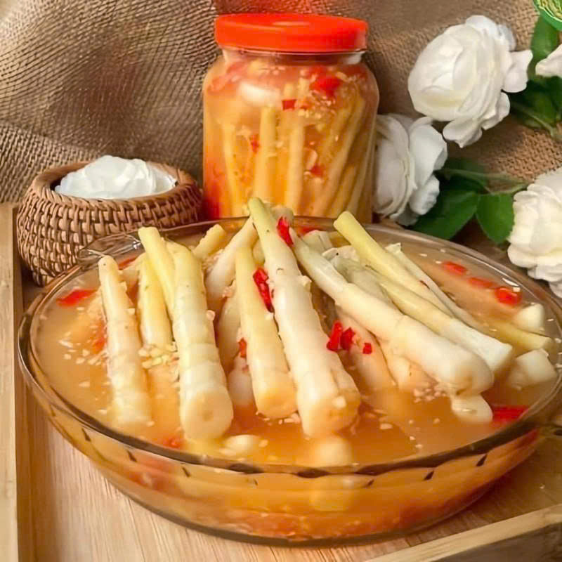 Măng Trúc ngâm tỏi ớt - luôn nước hủ 1kg