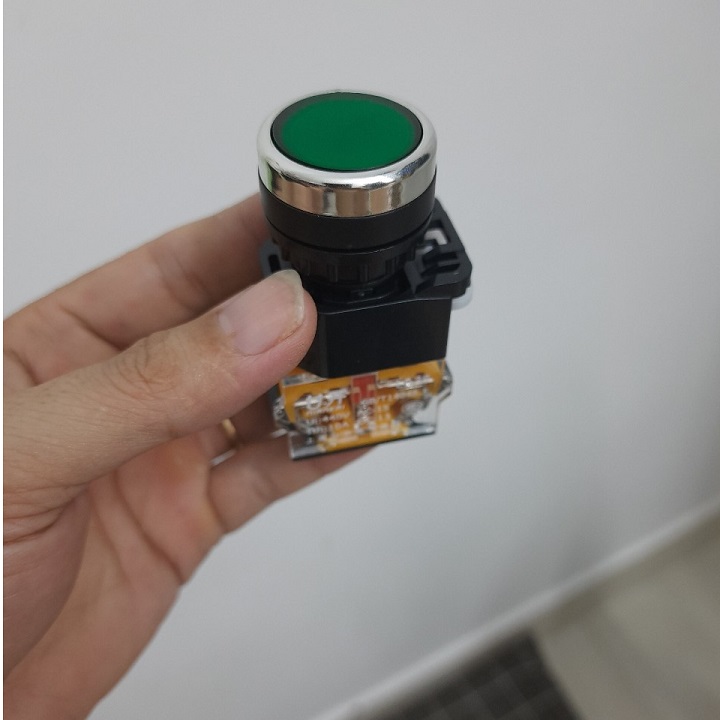 Nút nhấn tự giữ LA38 phi 22 xanh, màu đỏ nhấn giữ