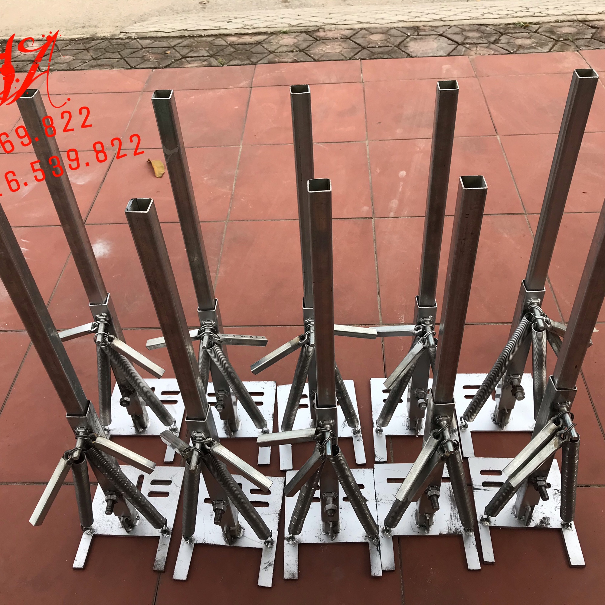 Giá đỡ khoan rút lõi, vật tư điện lạnh hùng anh
